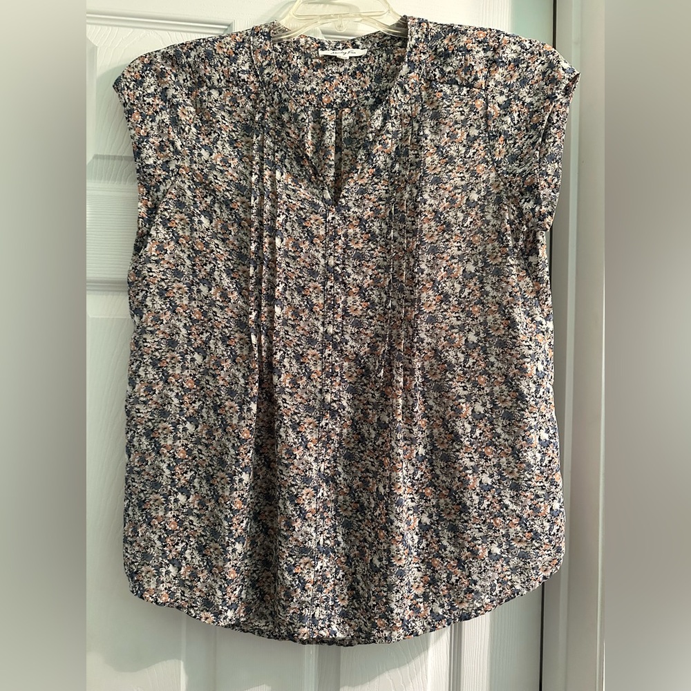 Monday Fun Floral Print Women's Top